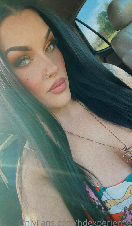 Nacktes geleaktes OnlyFans-Foto von Hdexperience