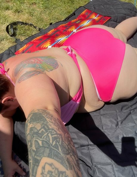 Nacktes geleaktes OnlyFans-Foto von Lushlauren