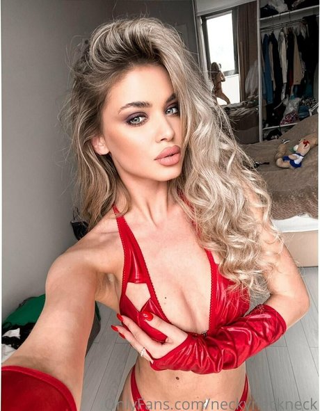 Nacktes geleaktes OnlyFans-Foto von Neckyneckneck