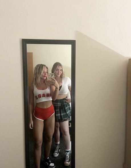 Nacktes geleaktes OnlyFans-Foto von Sierra Bellingar
