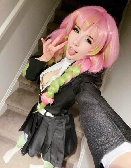Meggii Cosplay