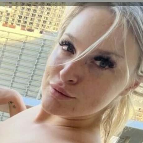 Nacktes geleaktes OnlyFans-Foto von Daisy Delacroix