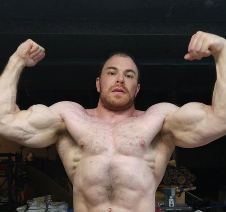 Muscle God Brendan