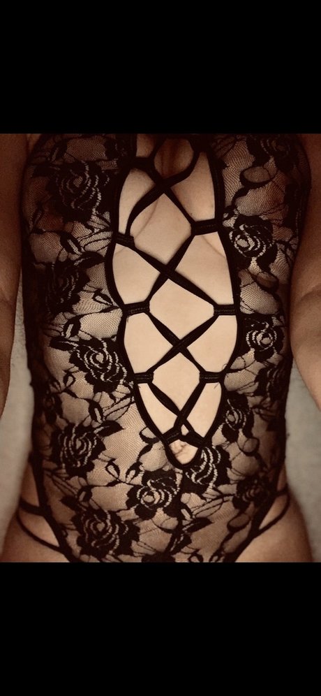 Nacktes geleaktes OnlyFans-Foto von Sierra Washington