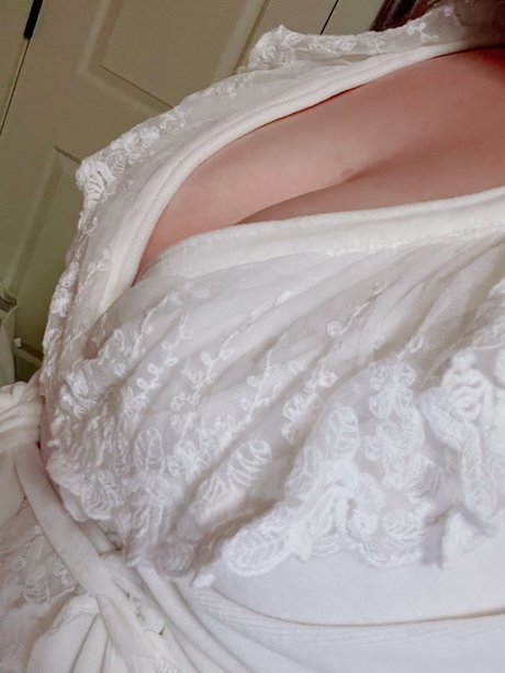 Nacktes geleaktes OnlyFans-Foto von Chrissy