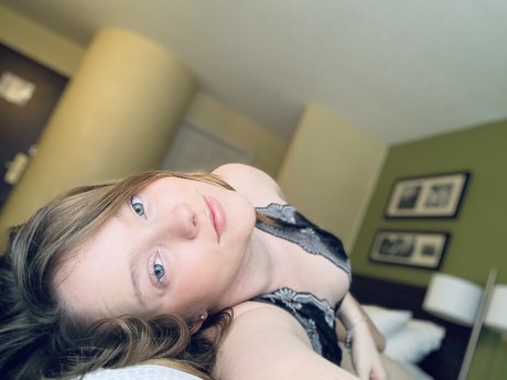 Nacktes geleaktes OnlyFans-Foto von Mscrown