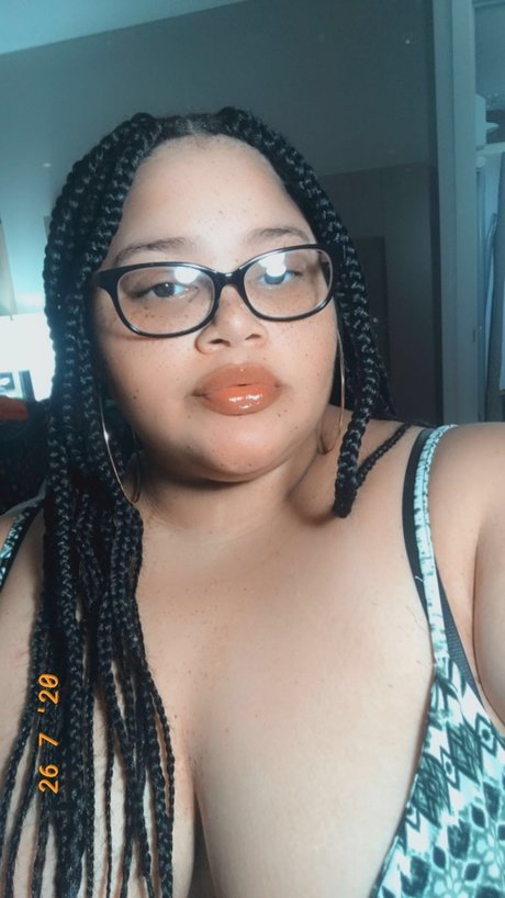 Nacktes geleaktes OnlyFans-Foto von Daddyyams