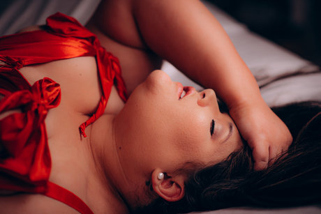 Nacktes geleaktes OnlyFans-Foto von Alli