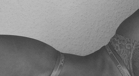 Nacktes geleaktes OnlyFans-Foto von  