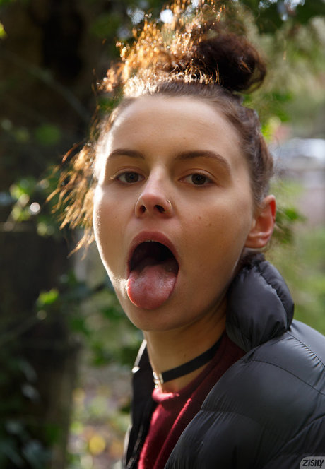 Nacktes geleaktes OnlyFans-Foto von Nicoleshampoo