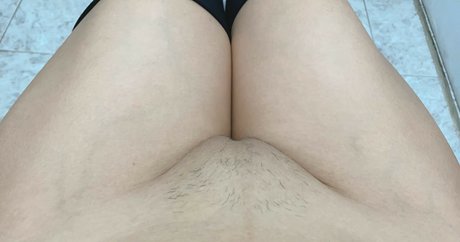 Nacktes geleaktes OnlyFans-Foto von Sweetieline