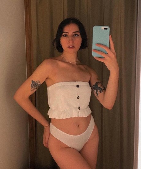 Nacktes geleaktes OnlyFans-Foto von Marianna Tondolo