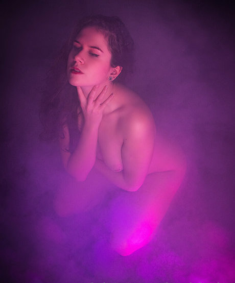 Nacktes geleaktes OnlyFans-Foto von Boudoirshot