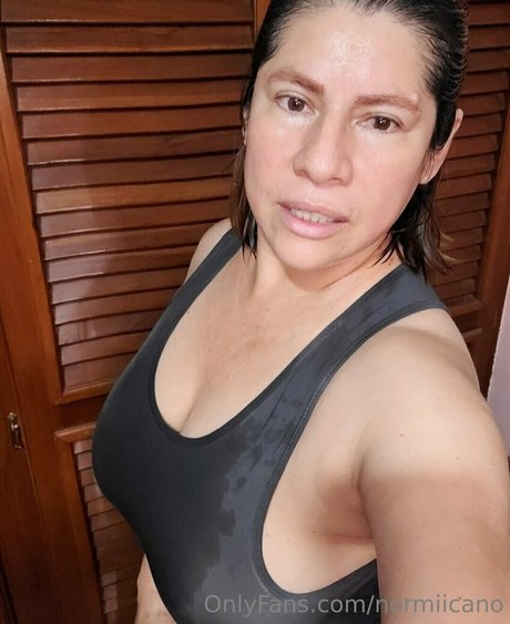 Nacktes geleaktes OnlyFans-Foto von Normiiof