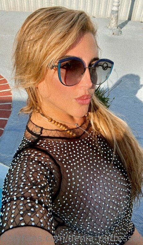 Nacktes geleaktes OnlyFans-Foto von Deniapettessen