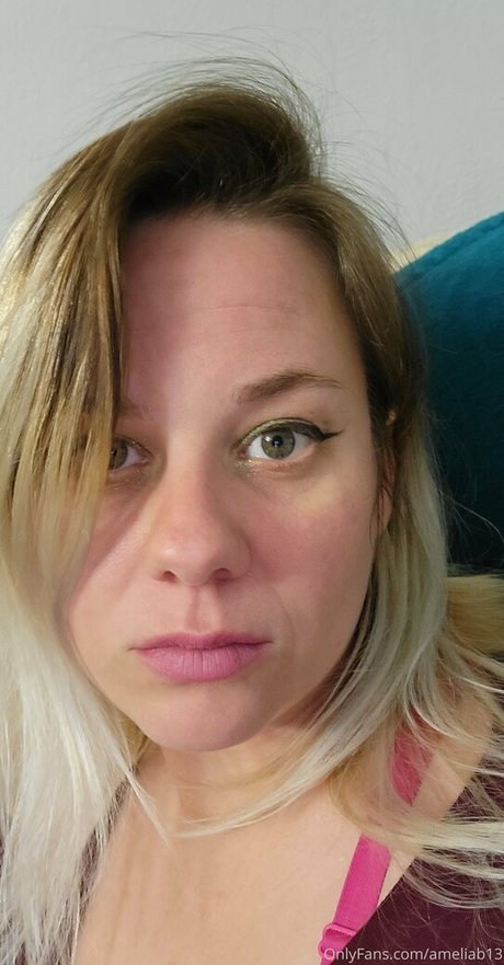 Nacktes geleaktes OnlyFans-Foto von Ameliab13