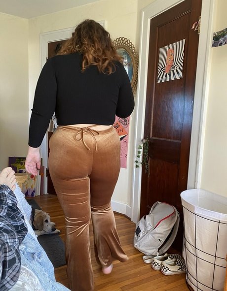 Nacktes geleaktes OnlyFans-Foto von Zeldaandzion