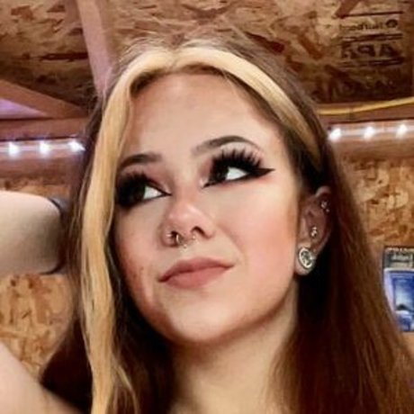 Nacktes geleaktes OnlyFans-Foto von Ella Minette