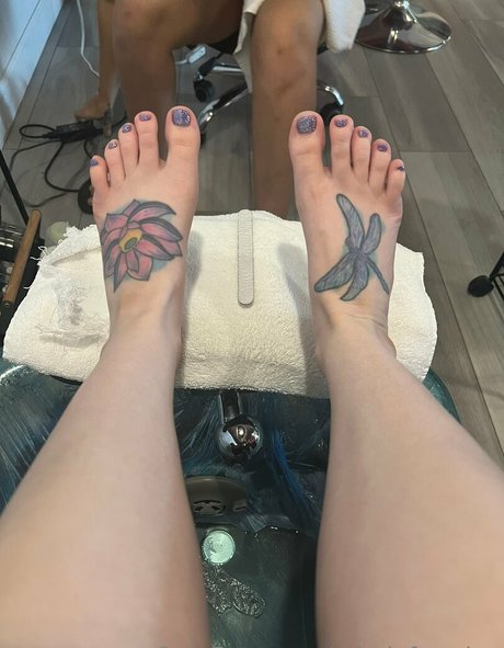 Nacktes geleaktes OnlyFans-Foto von Mindofmarina