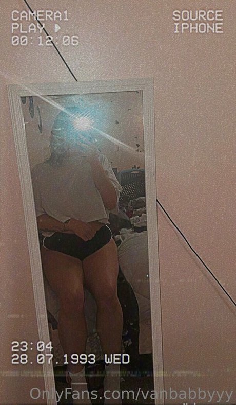 Nacktes geleaktes OnlyFans-Foto von Vanbabbyyy