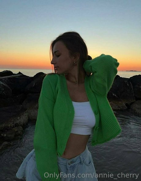 Annie_cherry
