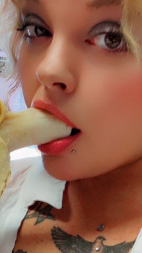 Nacktes geleaktes OnlyFans-Foto von Notchumama