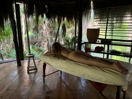 Asian Vip Sexy Top 4   