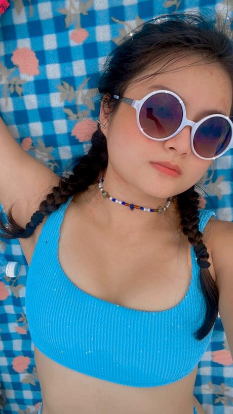 Nacktes geleaktes OnlyFans-Foto von Angela