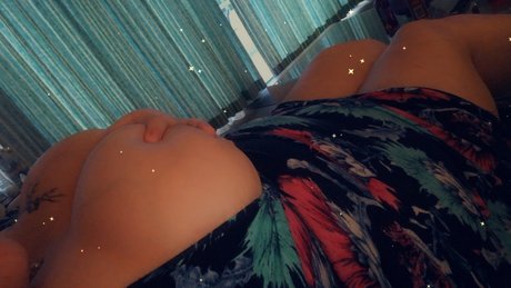Nacktes geleaktes OnlyFans-Foto von Babybearbbwgc
