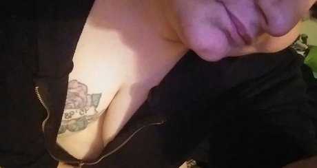 Nacktes geleaktes OnlyFans-Foto von Bbwqueen