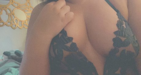 Nacktes geleaktes OnlyFans-Foto von Alexandra 