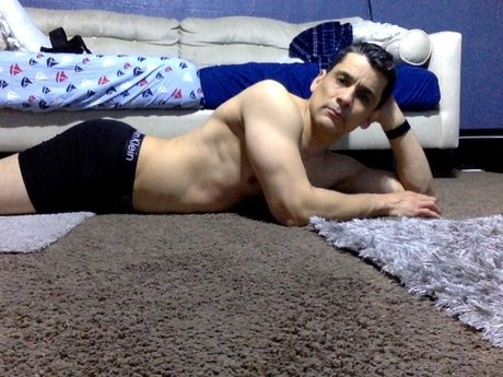 Nacktes geleaktes OnlyFans-Foto von Alejandro Miranda