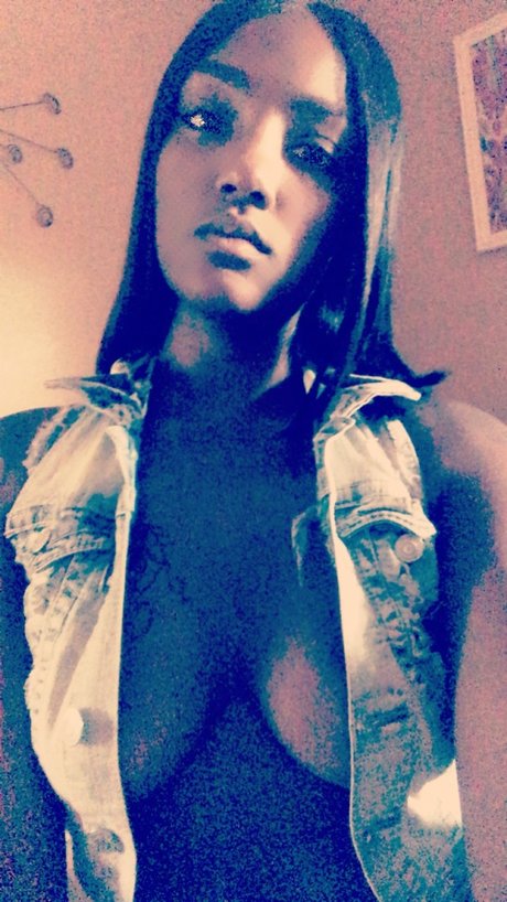 Nacktes geleaktes OnlyFans-Foto von Taylor