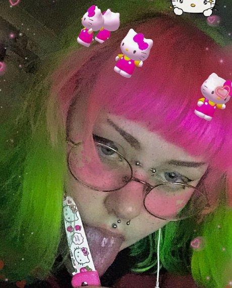 Nacktes geleaktes OnlyFans-Foto von Lux