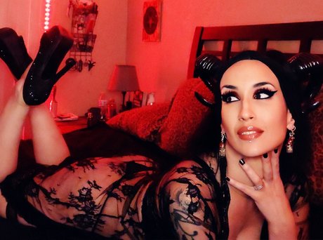 Nacktes geleaktes OnlyFans-Foto von Persephone Black