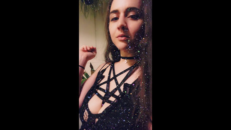 Nacktes geleaktes OnlyFans-Foto von Peezy Pottz