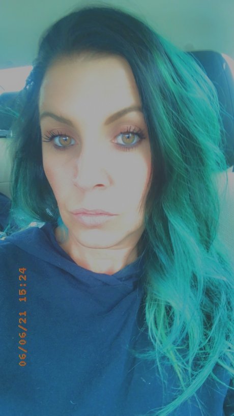 Nacktes geleaktes OnlyFans-Foto von Peachez