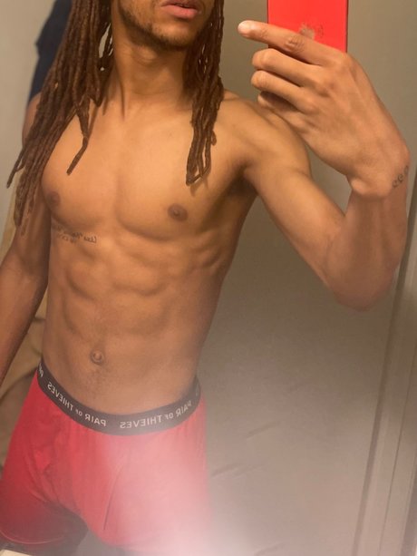 Nacktes geleaktes OnlyFans-Foto von Cinnamon Wit A Twist 