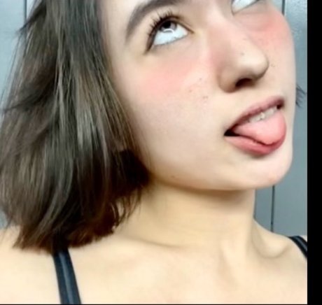 Nacktes geleaktes OnlyFans-Foto von 
