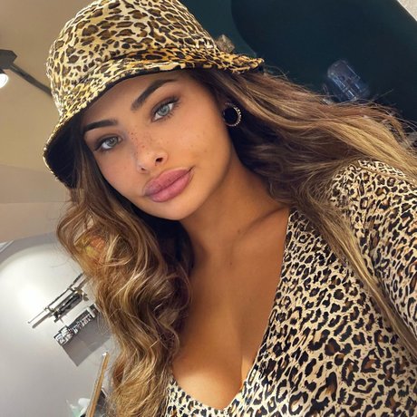Nacktes geleaktes OnlyFans-Foto von Puma