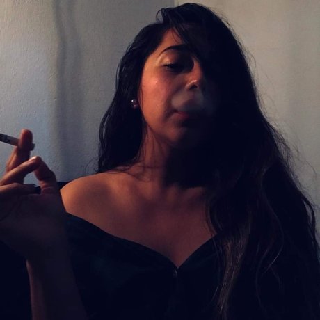Nacktes geleaktes OnlyFans-Foto von Lily