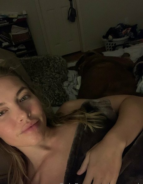 Nacktes geleaktes OnlyFans-Foto von Maryab