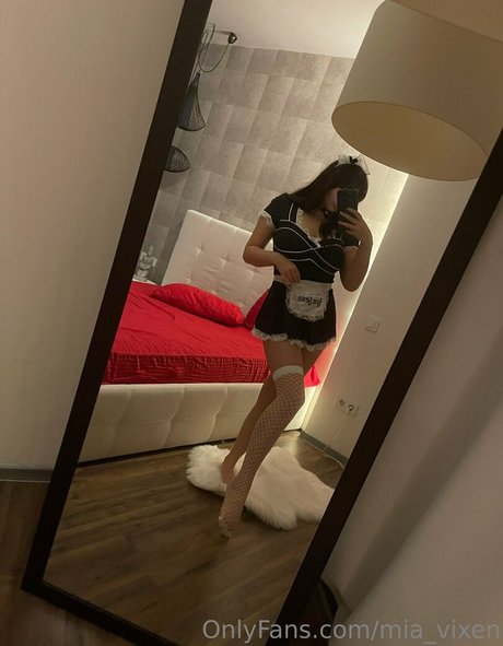 Mia_vixen