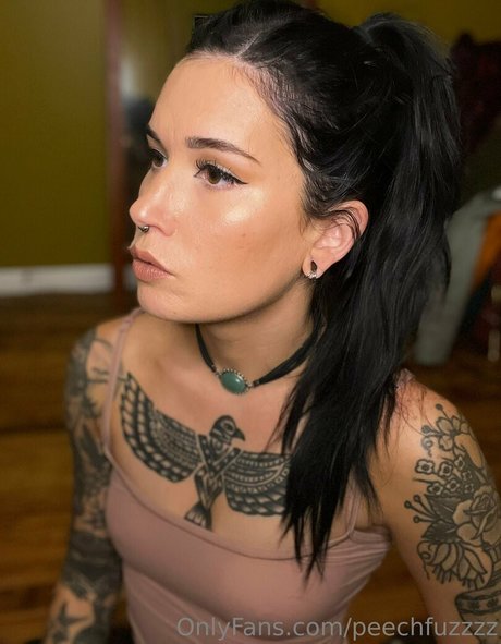 Peechfuzzzz