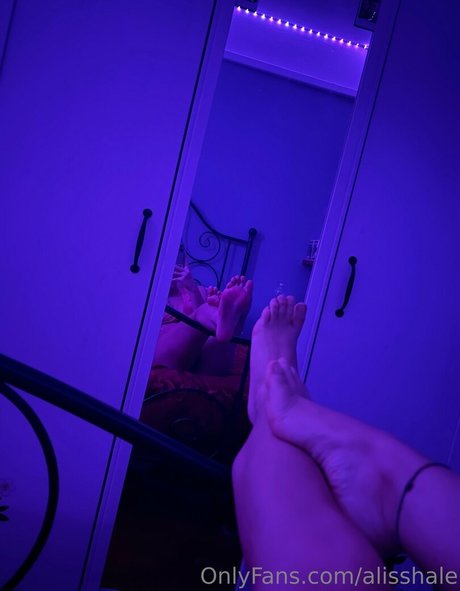 Nacktes geleaktes OnlyFans-Foto von Alisshale