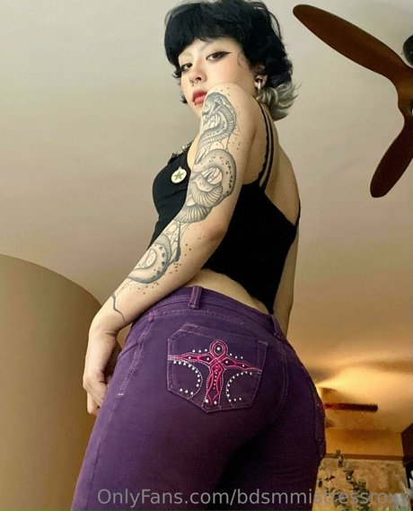 Bdsmmistressroxy