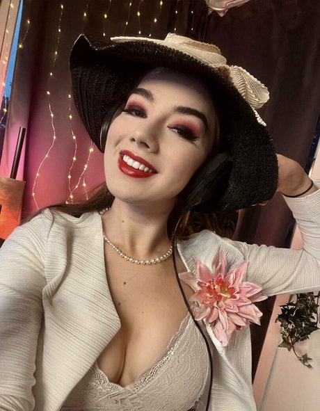 Nacktes geleaktes OnlyFans-Foto von Miss Mikkaa
