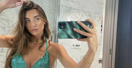 Nacktes geleaktes OnlyFans-Foto von Claire Molin