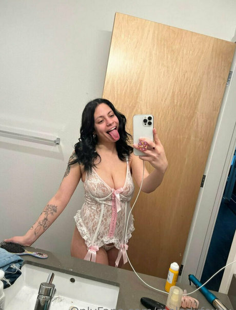 Nacktes geleaktes OnlyFans-Foto von Melodyfoxxx