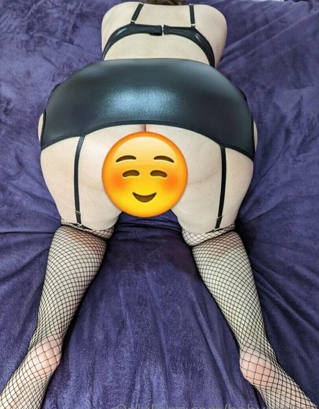 Nacktes geleaktes OnlyFans-Foto von Babymelita